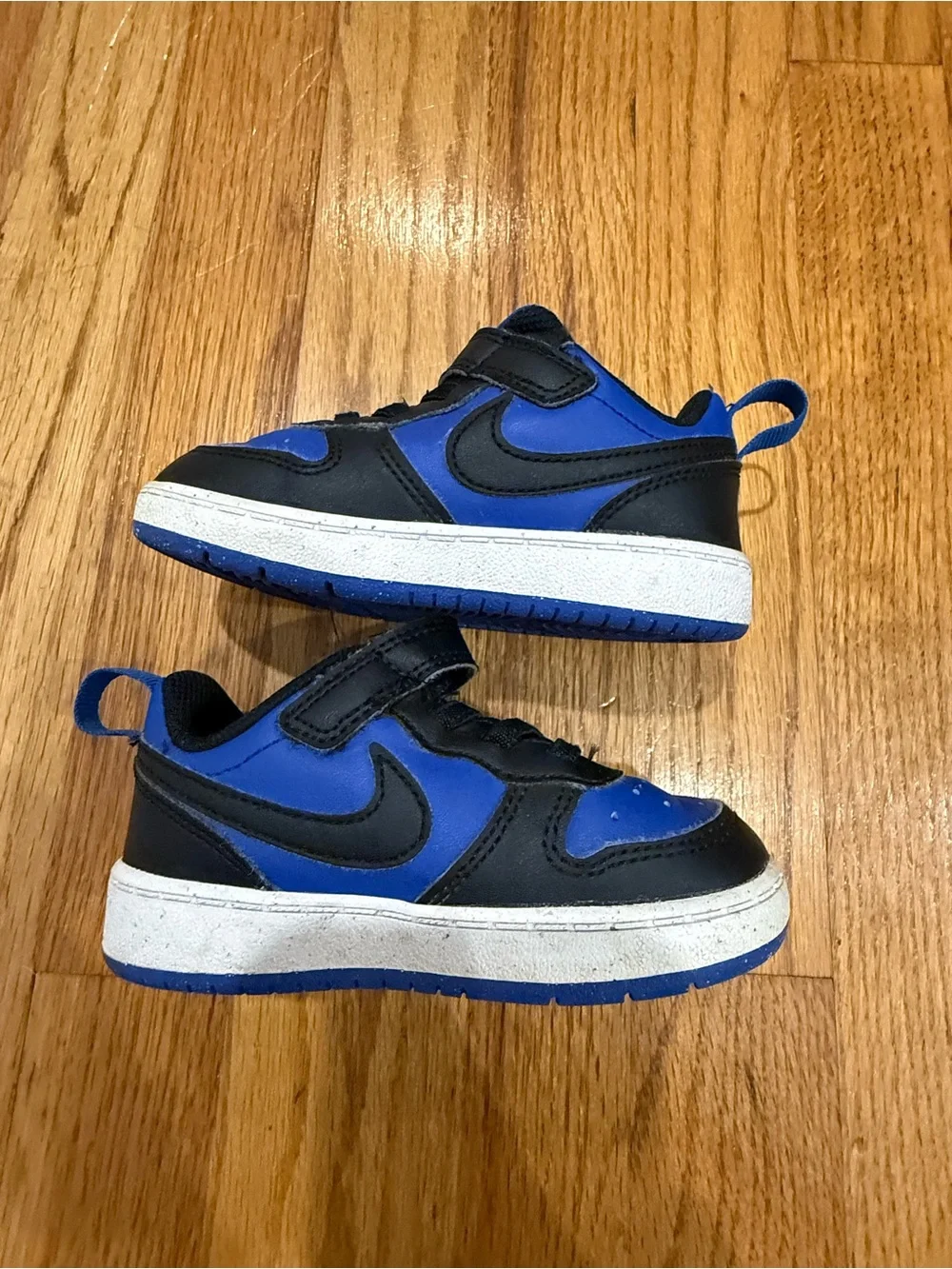 Nike Court Borough Low Recraft shoes in the Game Royal/Black/White colorway.